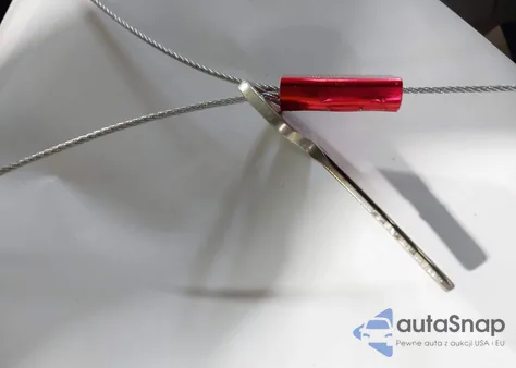 2000 Toyota Corolla Le from USA, damaged, VIN 2T1BR12E9YC264347